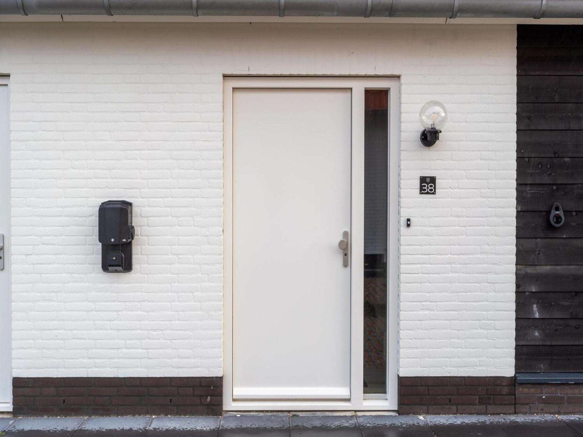 Welcoming With Private Garden Vakantiehuis *