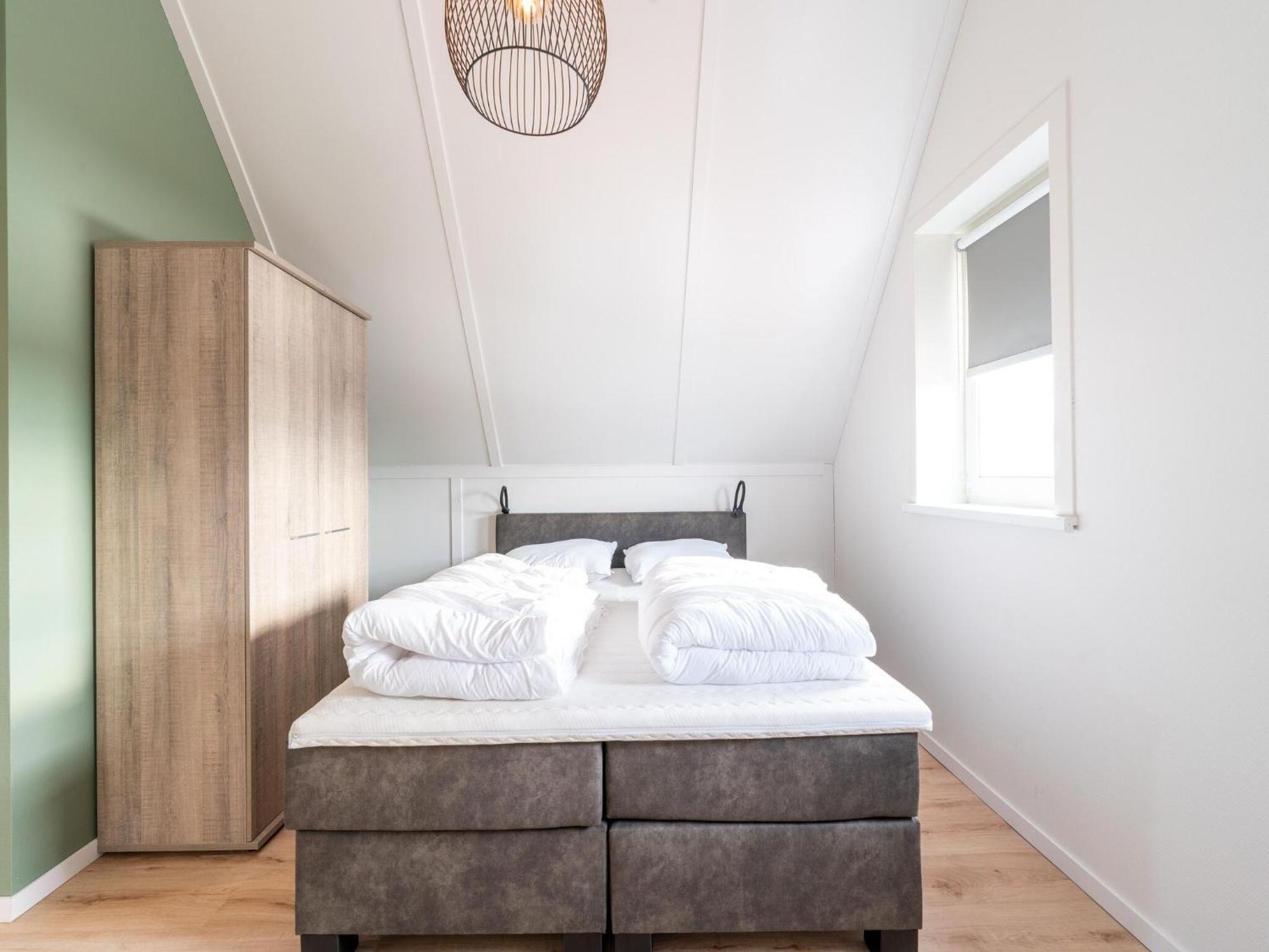 Vakantiehuis Welcoming With Private Garden