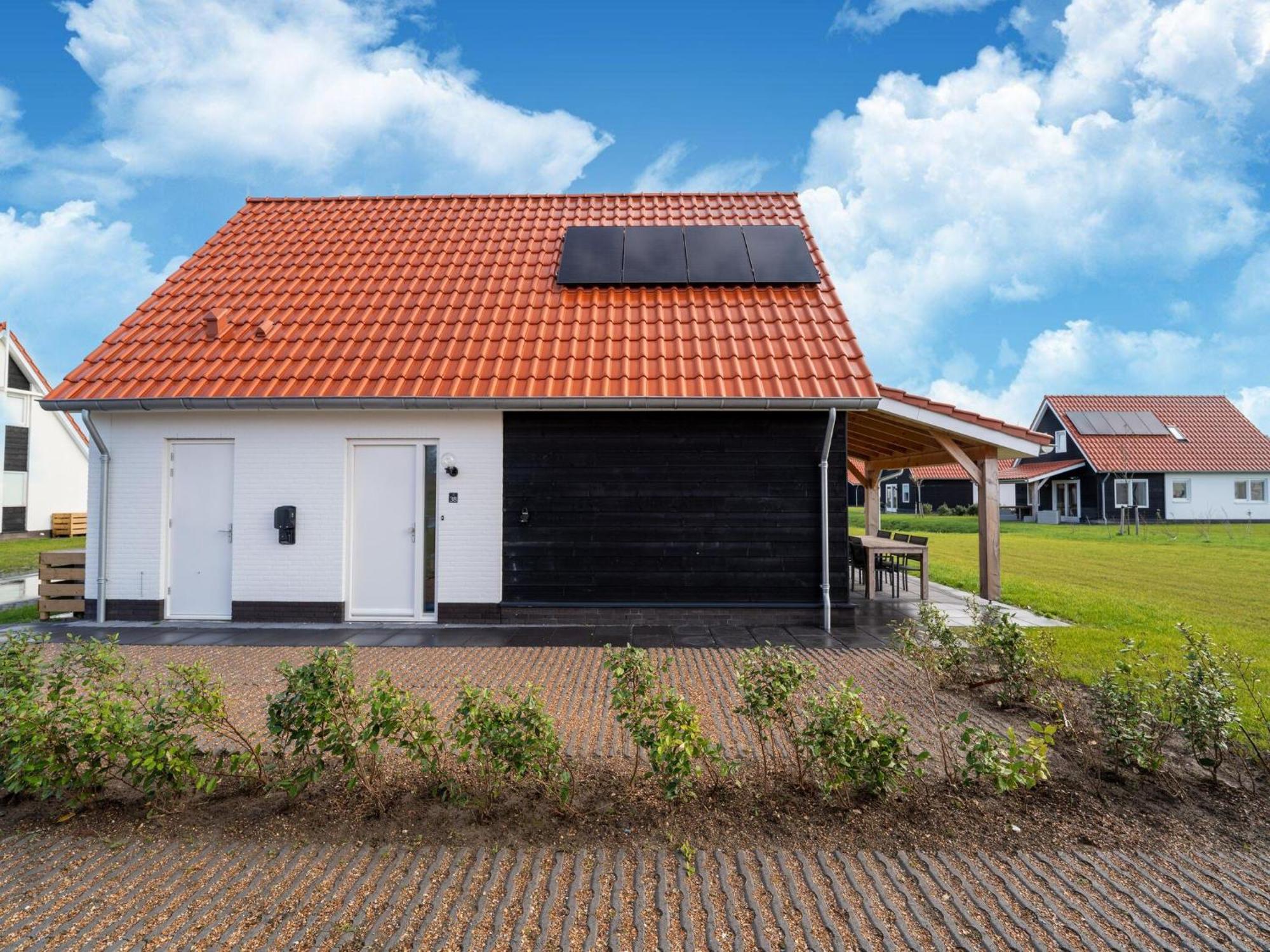 Welcoming With Private Garden * Scherpenisse